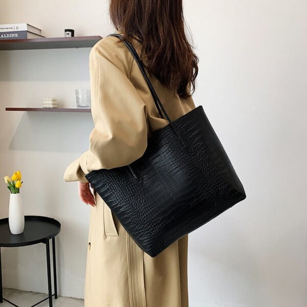 Bolsa Saco Feminina Grandiosa