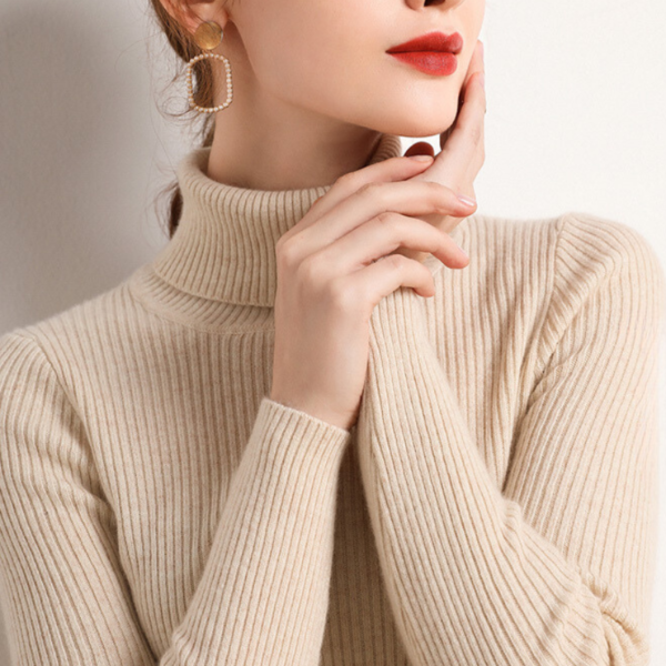 Cacharrel Feminina Lívia